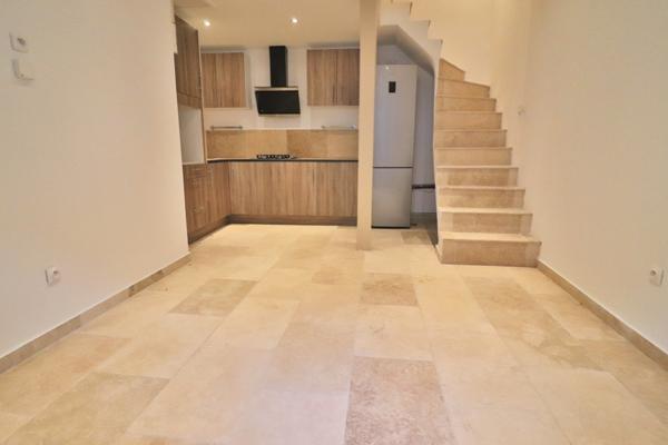 Brue Auriac maison de village 46m2 entièrement refaite