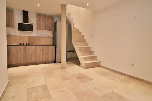 Brue Auriac maison de village 46m2 entièrement refaite