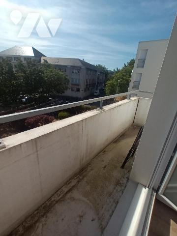 NANTES Beaulieu T1 bis avec balcon et gge fermé (locataire en place)