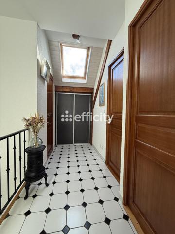 Maison 5 pièces - 165 m²