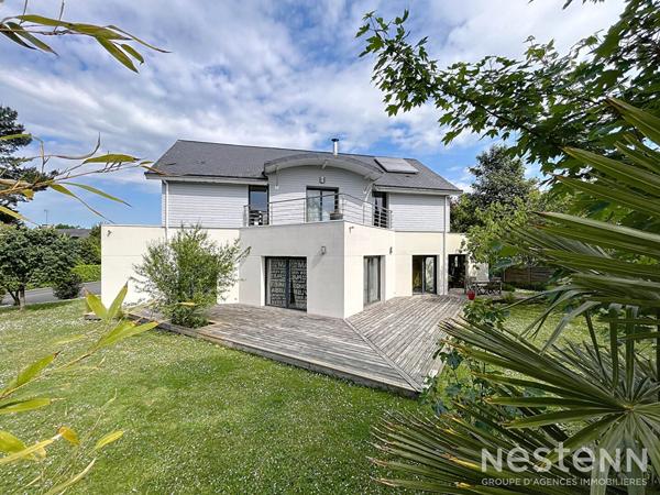 A vendre : Maison 5 chambres + bureau de 208 m² à Carquefou