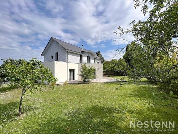 A vendre : Maison 5 chambres + bureau de 208 m² à Carquefou