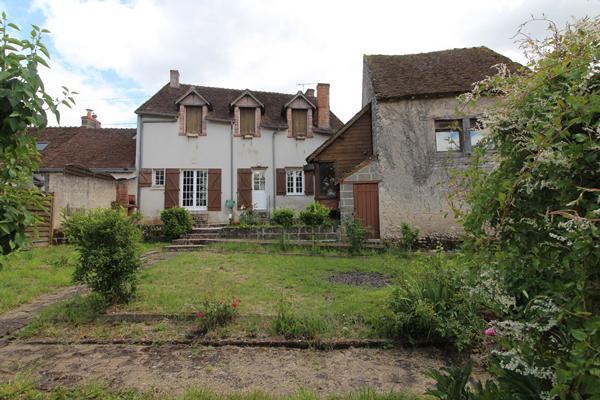 MAISON ANCIENNE HUISSEAU SUR COSSON 174 M²