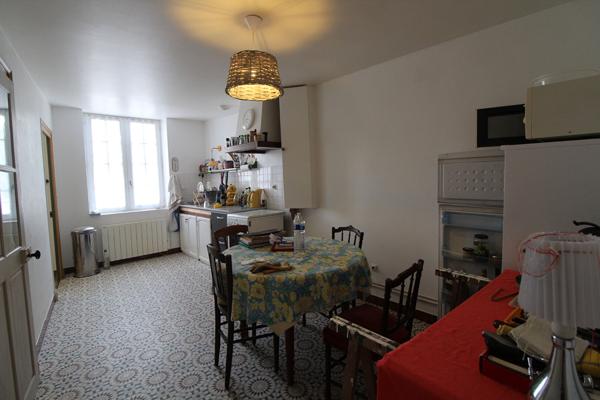MAISON ANCIENNE HUISSEAU SUR COSSON 174 M²