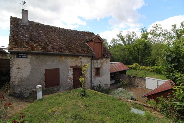 MAISON ANCIENNE HUISSEAU SUR COSSON 174 M²