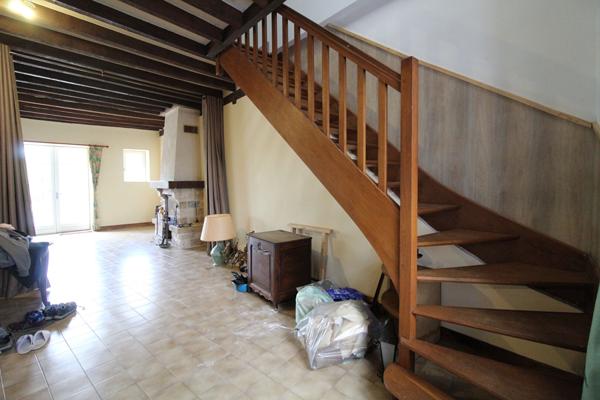 MAISON ANCIENNE HUISSEAU SUR COSSON 174 M²