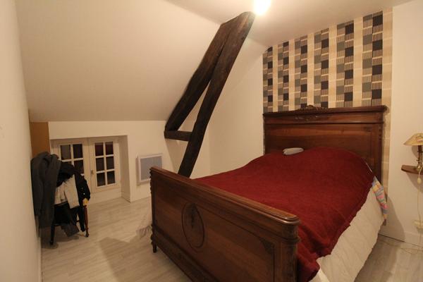 MAISON ANCIENNE HUISSEAU SUR COSSON 174 M²