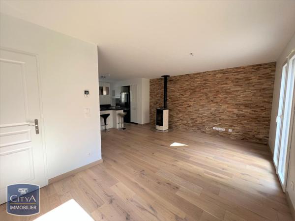 Maison à louer 4 pièces 103m²