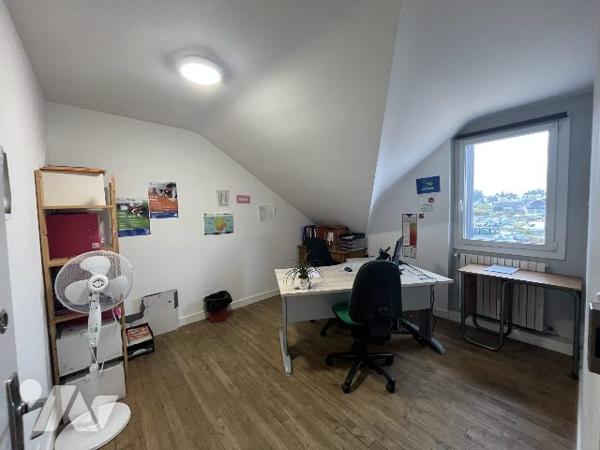 Immeuble, d’environ 193 m²