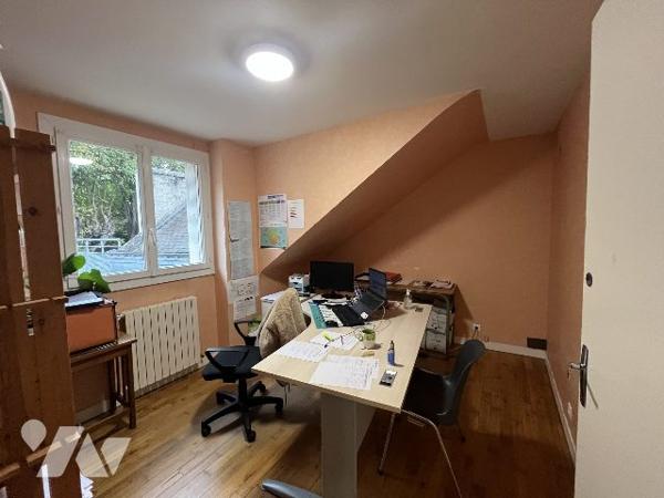 Immeuble, d’environ 193 m²