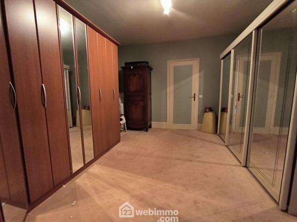 Maison 198 m² à Vailly-sur-Aisne 02370