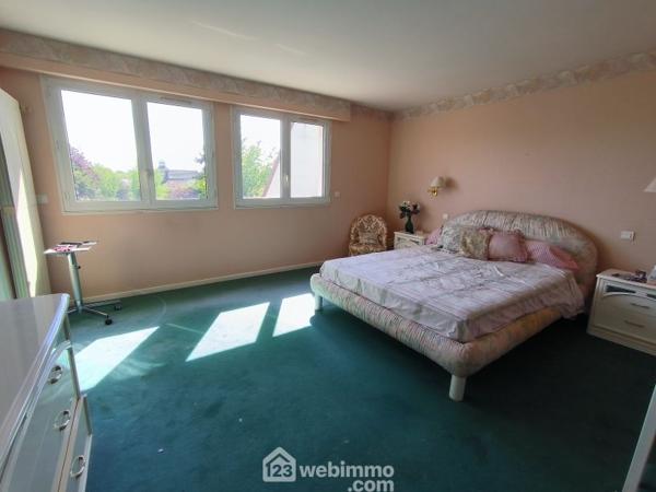 Maison 198 m² à Vailly-sur-Aisne 02370