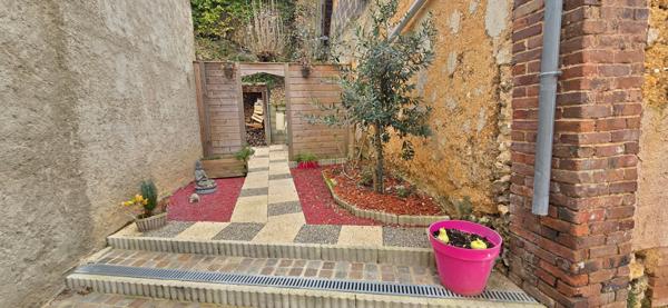 PROCHE CHARTRES VALLÉE DE L'EURE, Belle Fermette rénovée de 130 m² env. sur 370m² de terrain