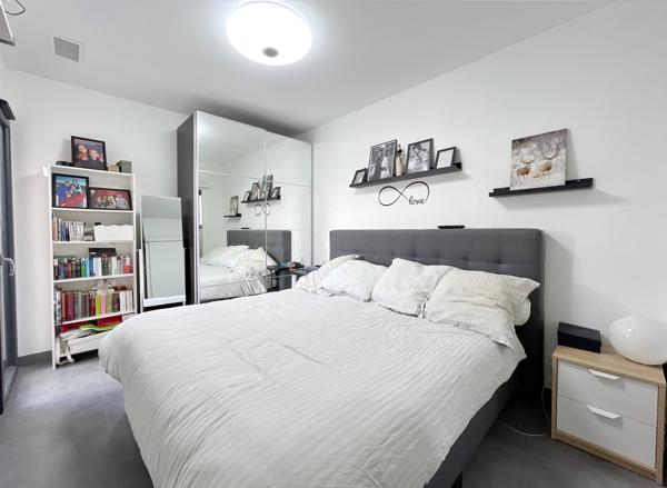 MAISON DE 120 M2 AVEC PISCINE (video 4K sur demande)