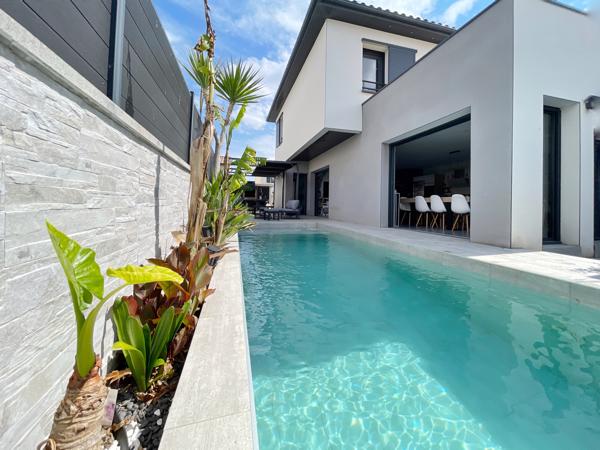 MAISON DE 120 M2 AVEC PISCINE (video 4K sur demande)