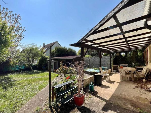 Maison de plain-pied - 66 m² - 3 chambres