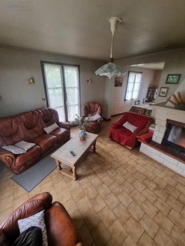 Maison individuelle à vendre à Neuvy-Saint-Sépulchre dans l'Indre (36230), ref : CG/336