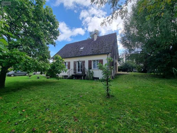 Maison individuelle à vendre à Neuvy-Saint-Sépulchre dans l'Indre (36230), ref : CG/336
