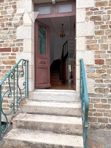 Maison de village à LEZARDRIEUX