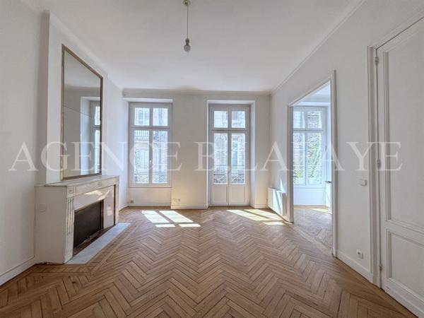 location appartement Bordeaux - Place Tourny