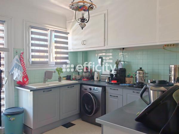 Appartement
         4 pièces
        - 75 m² Exclusivité 159 000 € *
