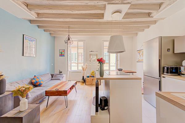 Appartement Saint-Germain-en-Laye 2 pièces 35.28 m2 320 000 € **  - Référence  18826