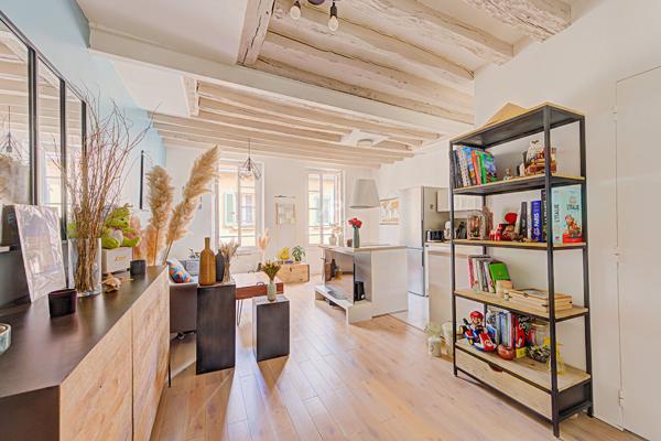 Appartement Saint-Germain-en-Laye 2 pièces 35.28 m2 320 000 € **  - Référence  18826