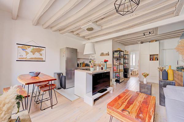 Appartement Saint-Germain-en-Laye 2 pièces 35.28 m2 320 000 € **  - Référence  18826