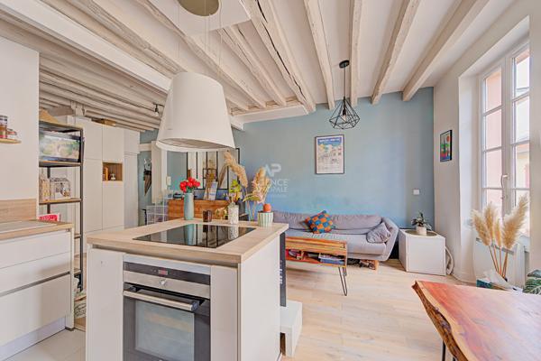 Appartement Saint-Germain-en-Laye 2 pièces 35.28 m2 320 000 € **  - Référence  18826