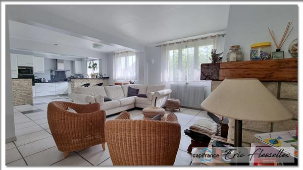 Maison à vendre 6 pièces plus une dépendance à GOURNAY SUR MARNE (93)