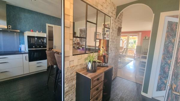 Maison 80 m², 3 pièces principales, terrain 745 m²