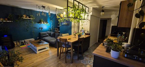 Appartement T3, garage, parking privatif, cave.