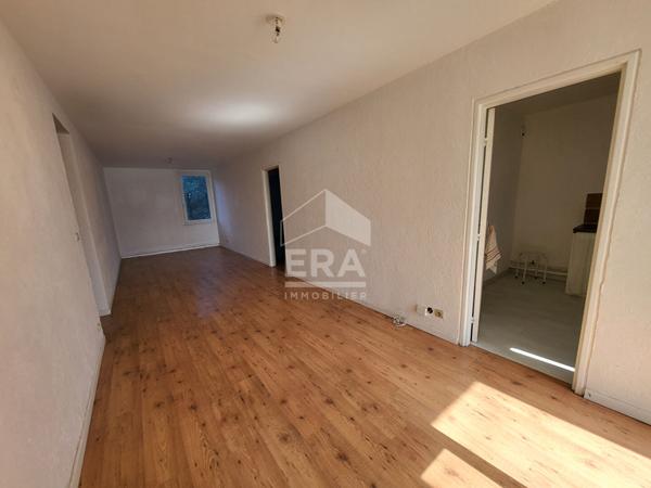 Appartement de 64 m² à vendre à Martigues avec vue étang