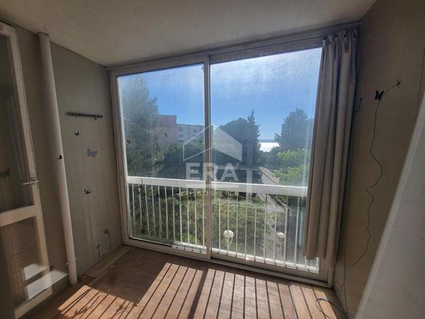 Appartement de 64 m² à vendre à Martigues avec vue étang