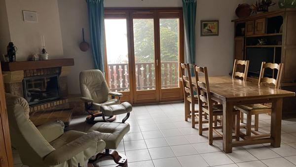 Vue lac de Matemale ? volumes, confort et cadre exceptionnel : une maison rare à saisir !