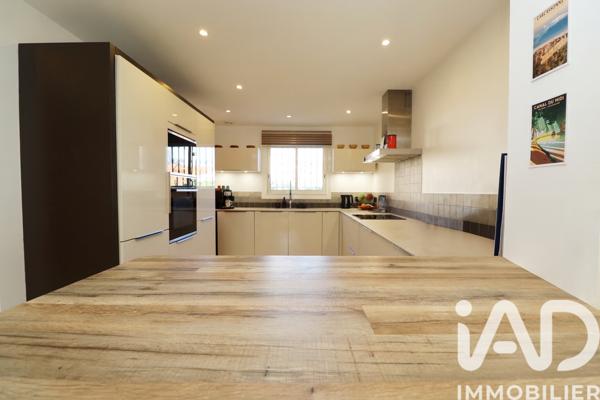 Maison à vendre 4 pièces 135 m² Saint-Génis-des-Fontaines