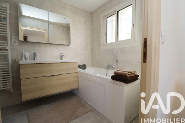 Maison à vendre 4 pièces 135 m² Saint-Génis-des-Fontaines