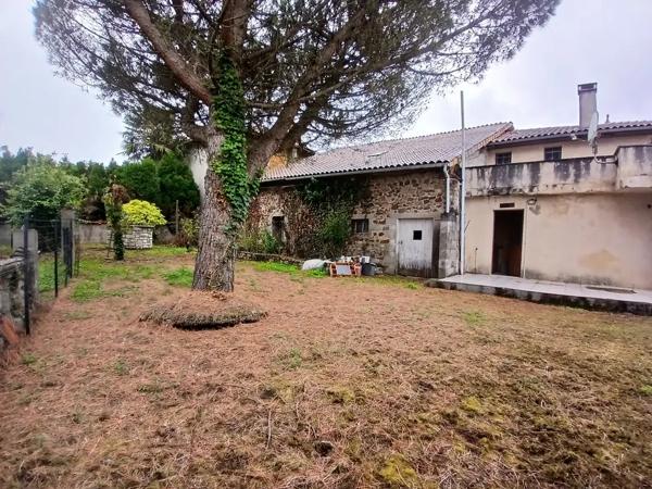 A SAISIR! ENSEMBLE IMMOBILIER 2 MAISONS, DÉPENDANCES ET TE