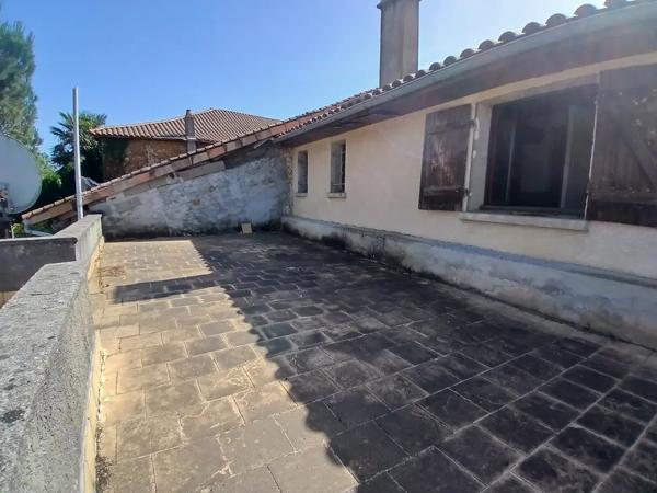 A SAISIR! ENSEMBLE IMMOBILIER 2 MAISONS, DÉPENDANCES ET TE