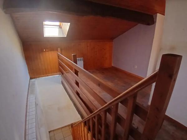 A SAISIR! ENSEMBLE IMMOBILIER 2 MAISONS, DÉPENDANCES ET TE
