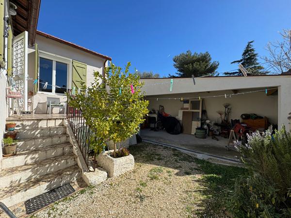 Beaumont 13012 Maison type 5 avec jardin