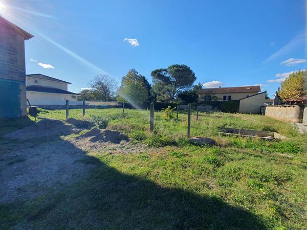 Exclusivité : Terrain Tignieu village 484 m² libre constructeur