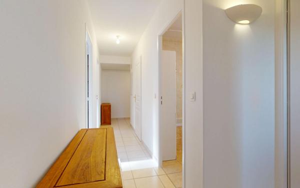 Appartement à vendre    3 pièces • 69,89 m2 La Roche-sur-Foron