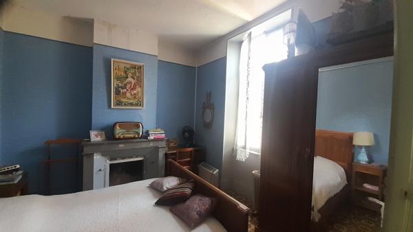 Châtillon-en-Diois (26410) BAISSE DE PRIX !!!!Châtillon-en-Diois/Grande Maison de caractère avec terrasse et jardin