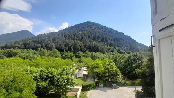 Châtillon-en-Diois (26410) BAISSE DE PRIX !!!!Châtillon-en-Diois/Grande Maison de caractère avec terrasse et jardin