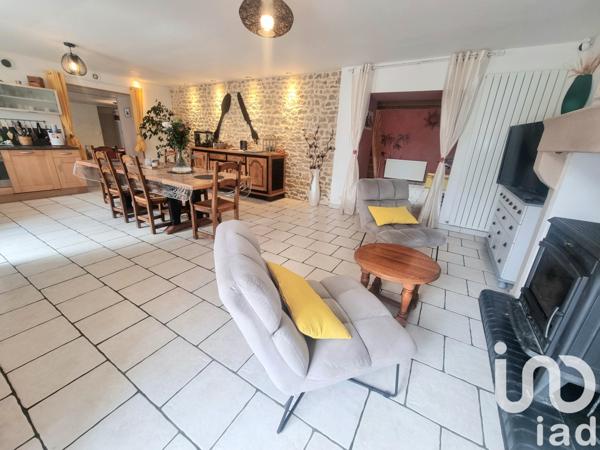 Maison à vendre 10 pièces 188 m² Sainte-Hermine