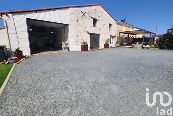 Maison à vendre 10 pièces 188 m² Sainte-Hermine