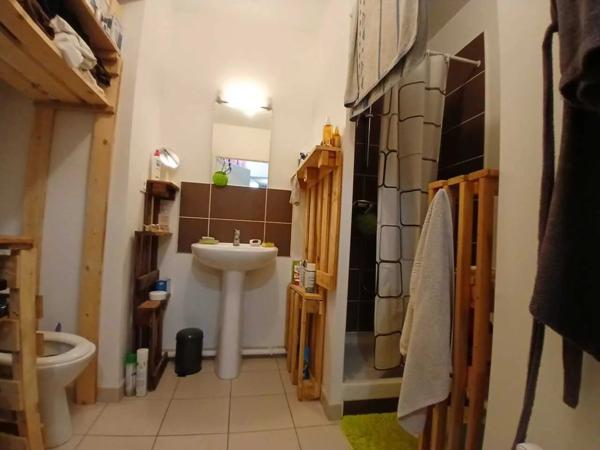 Vente                                                      Appartement
                        
                     2 pièces                      39 m2                     à Saint-Sébastien-sur-Loire