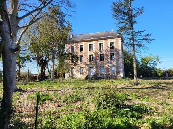 Immobilier Étrépagny (27150) – Maison 360m2 – 324 000 €