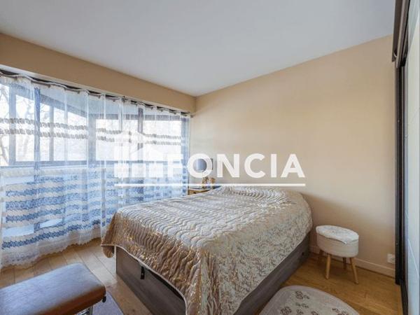 À vendre Appartement 3 pièces 81 m² - Créteil 94000